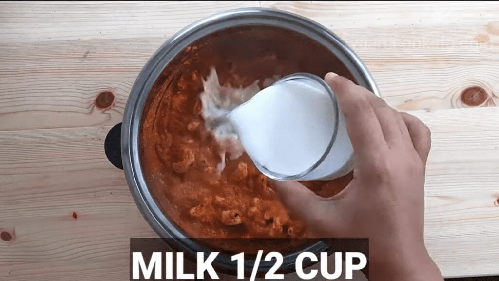 Kaju-Curry-recipe-Milk