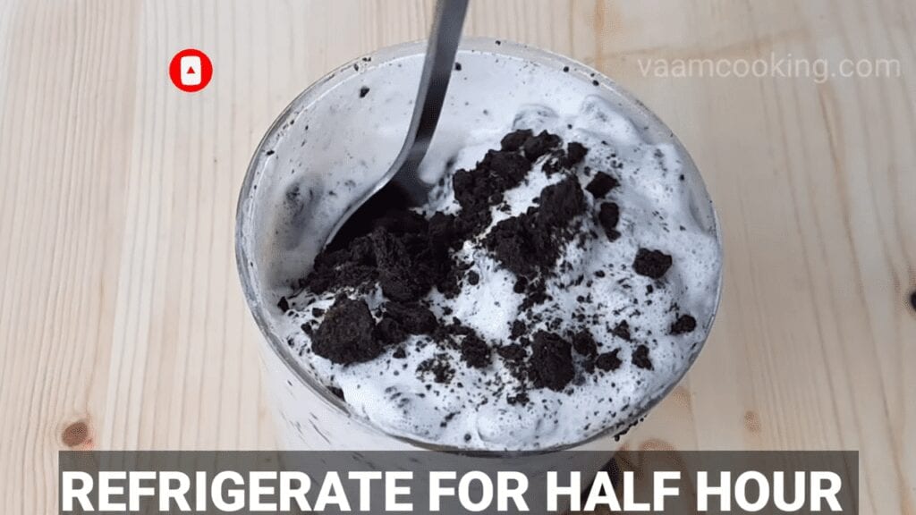 Oreo-Mcflurry-recipe-homemade-Oreo Mcflurry-refrigenate