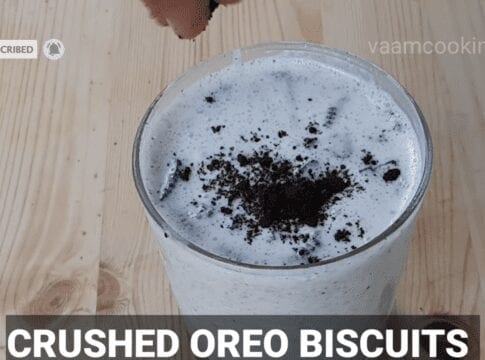 Oreo-Mcflurry-recipe-homemade-Oreo Mcflurry-crushed-oreo-biscuits-at-end