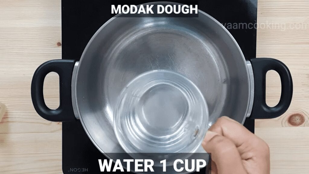 ukadiche-modak-first-timer-modak-dough-water