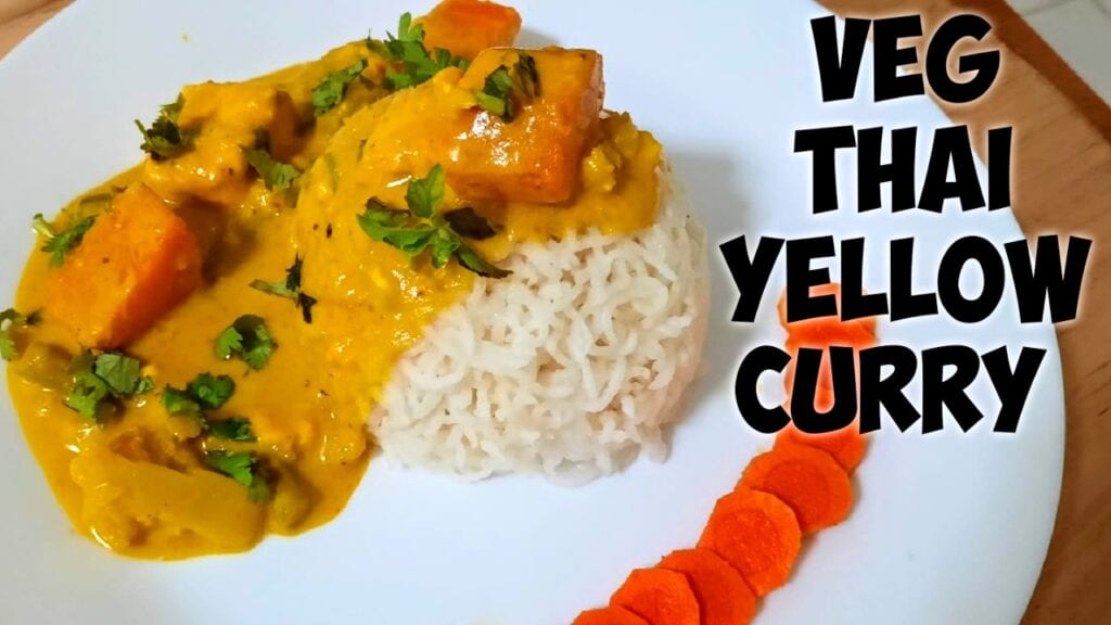 Vegetarian-thai-yellow-curry-main-image