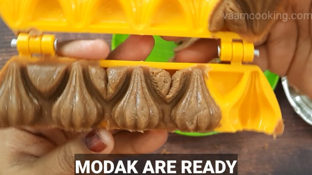 chocolate-modak-recipe-modak-are-ready