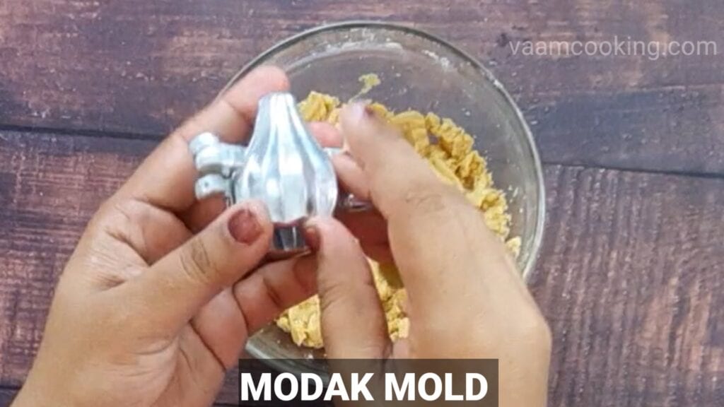 instant-roasted-gram-modak mold