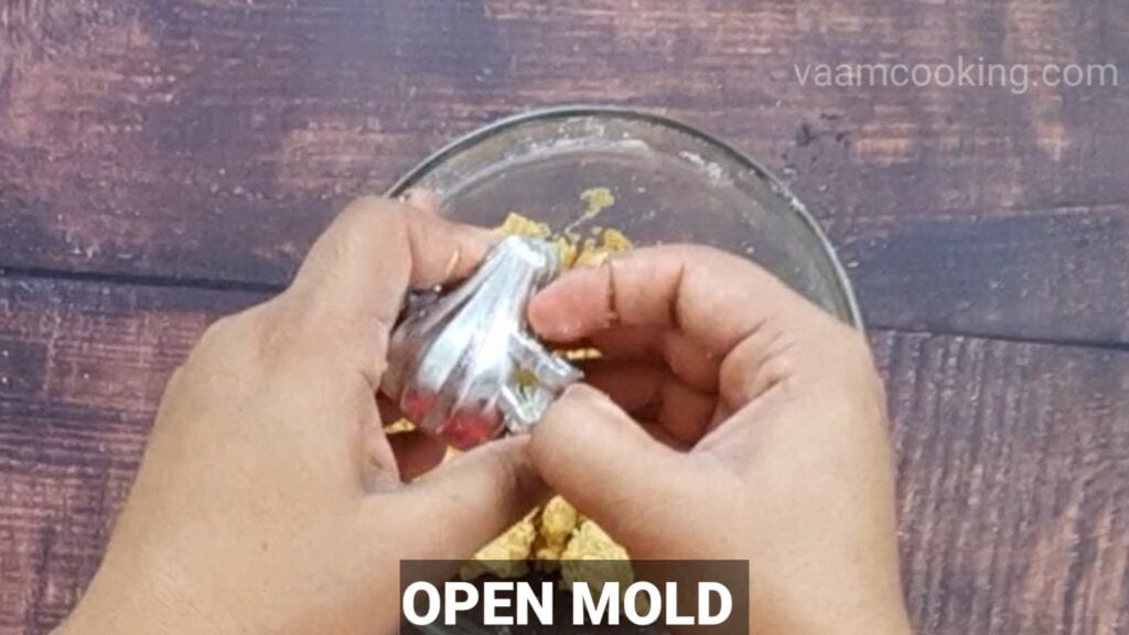 instant-roasted-gram-modak open mold