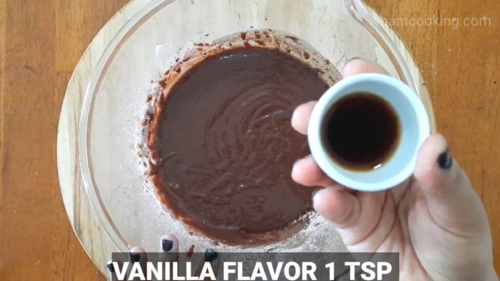 Double-chocolate-cake-recipe vanilla flavour