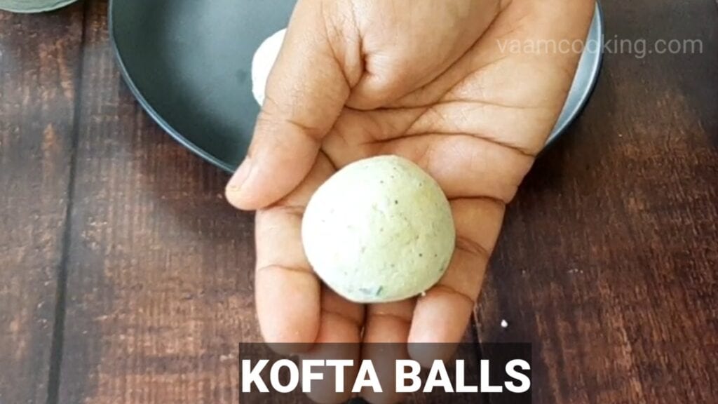Malai-kofta-recipe-in-white-gravy-kofta-ball-final