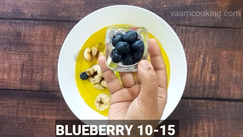 fruit-custard-recipe-add-blueberry