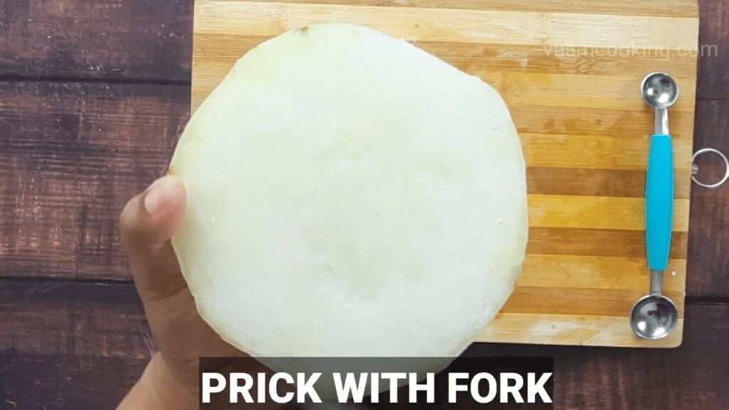 angoori-petha-recipe-prick-with-fork