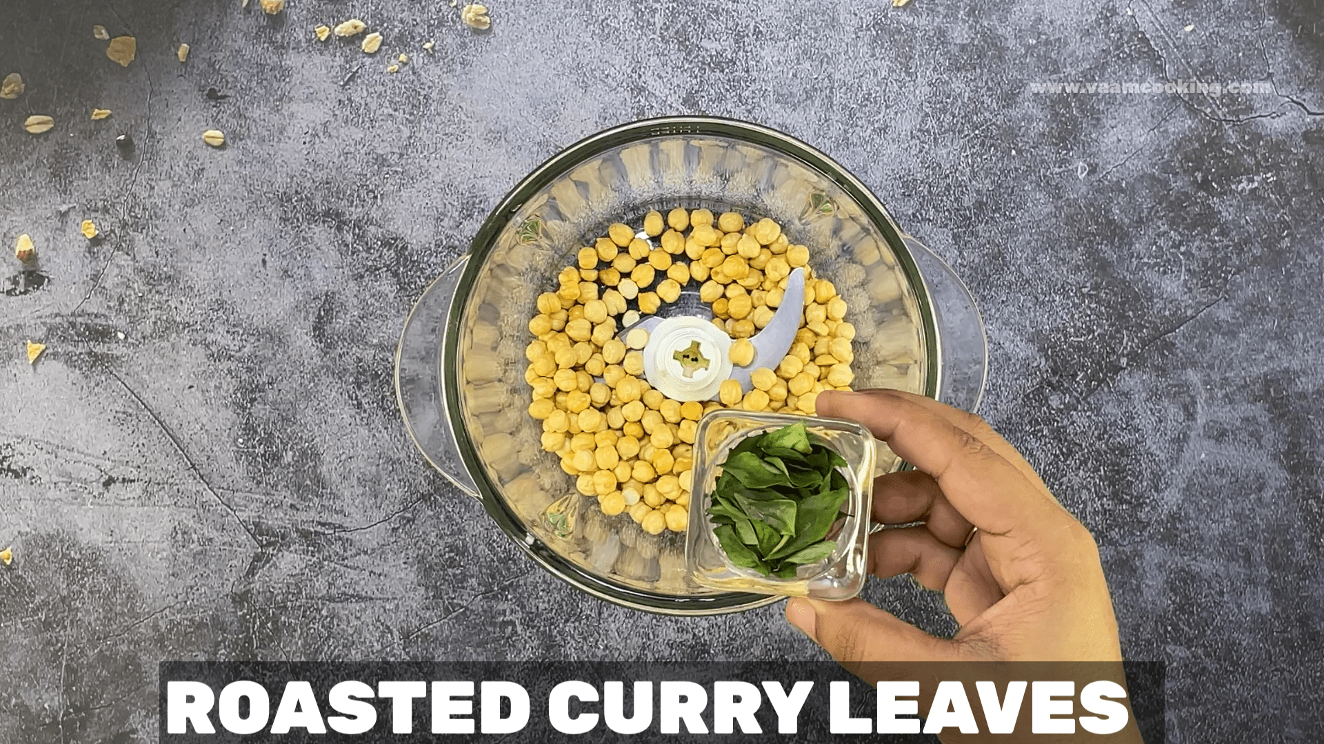 Putani-Chutney-roasted curry leaves
